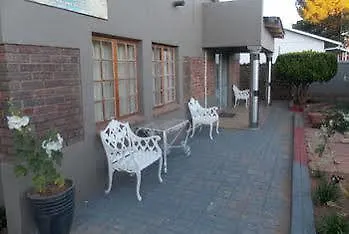 Aligeo Guest House Sterkspruit 4*,